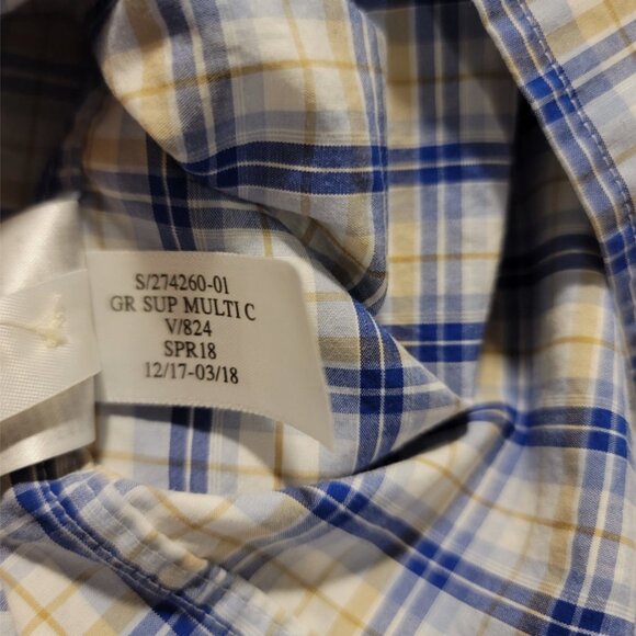 Banana Republic Blue and White Checkered Casual Button Down Shirt - Picture 12 of 12